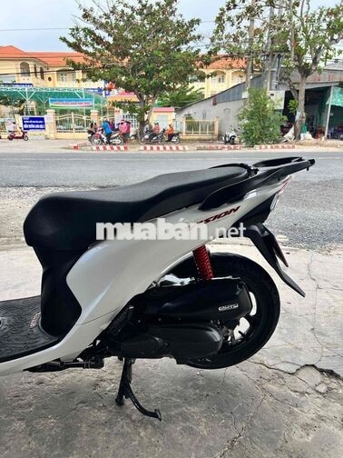 Honda Vision Fi Trắng Khoá Smakey (trả góp)