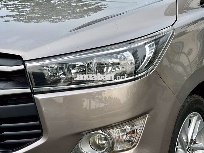 Toyota Innova 2016 Số sàn