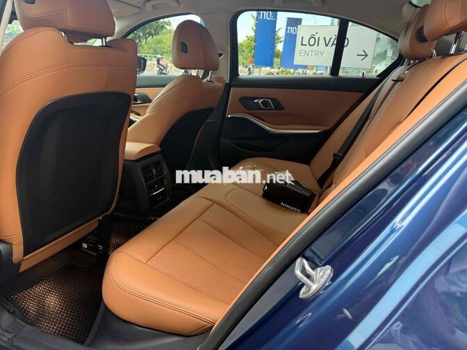 BMW 320i Sport Line 2024