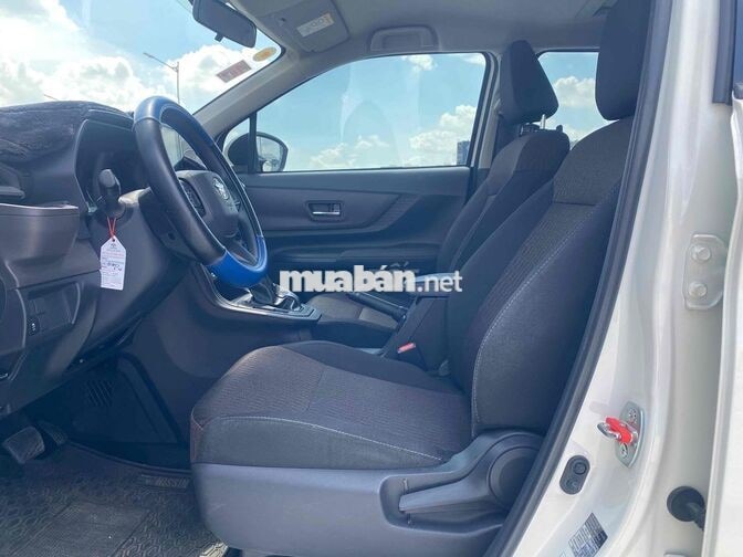 Toyota Avanza Premio 2024 1.5 CVT Trắng