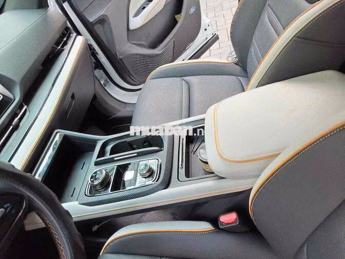 Ford Territory Sport 2025 4000km Trắng