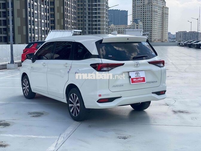 Toyota Avanza Premio 2024 1.5 CVT Trắng