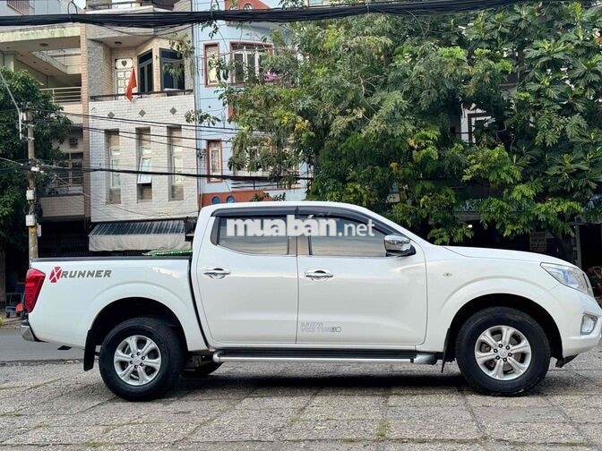 Nissan Navara 2017 Sàn Trắng máy dầu bs hcm