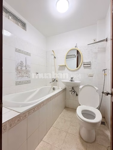 🏡 CHO THUÊ NHÀ NGUYÊN CĂN NGÕ 95 CHÙA BỘC – ĐỐNG ĐA