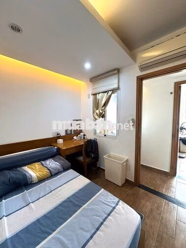 CHÍNH CHỦ BÁN SKY GARDEN 3- 56M2- VIEW HỒ BƠI -