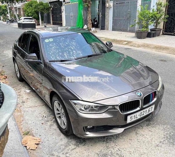 BMW 320i 2014 Xám 66.000km
