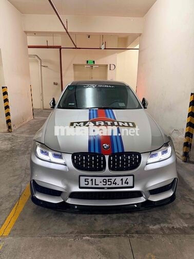 BMW 320i Bạc 98.612 km