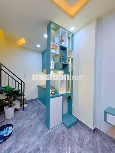 nhà bán nguyễn kiệm 1trêt và 1lâu. giá 2ty950
