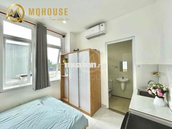 CĂN HỘ BAN CÔNG NGAY VINCOM PHAN VĂN TRỊ - QUA ĐH VĂN LANG -IUH GẦN