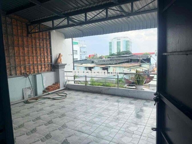 cho thuê nhà 5x10m 2 lầu, 3pn, HXH, Nguyễn Văn Quá, Q12