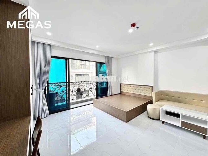CHO THUÊ CĂN HỘ BAN CÔNG RỘNG 45M2 QUẬN 10 - GẦN CHỢ HỒ THỊ KỶ