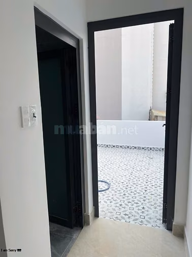 nhà khu Vip gần sát phan Xích long . giá rẻ cho nhà đầu tư