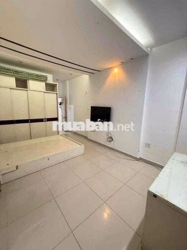Cho thêu nhà hẻm kinh doanh Lê Văn Sỹ, 4x 20m, 1 trệt , 2pn/2wc, 15tr