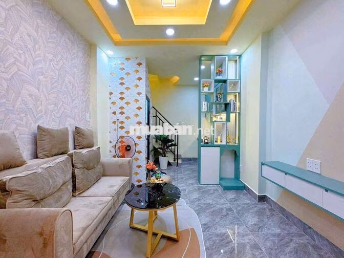 nhà bán nguyễn kiệm 1trêt và 1lâu. giá 2ty950