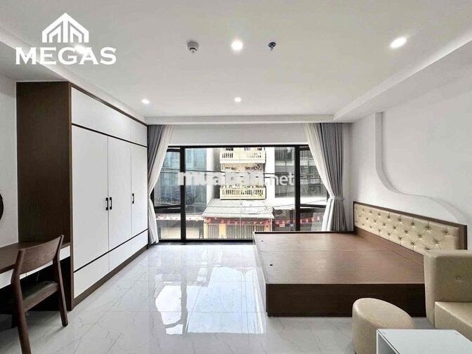 CHO THUÊ CĂN HỘ BAN CÔNG RỘNG 45M2 QUẬN 10 - GẦN CHỢ HỒ THỊ KỶ