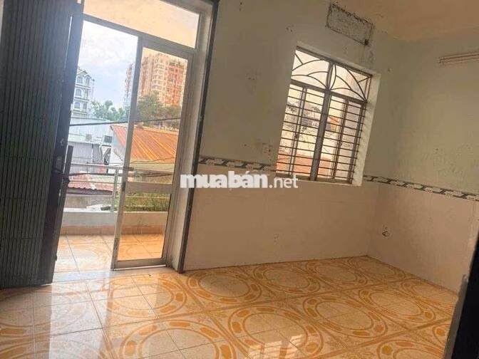 cho thuê nhà 5x10m 2 lầu, 3pn, HXH, Nguyễn Văn Quá, Q12