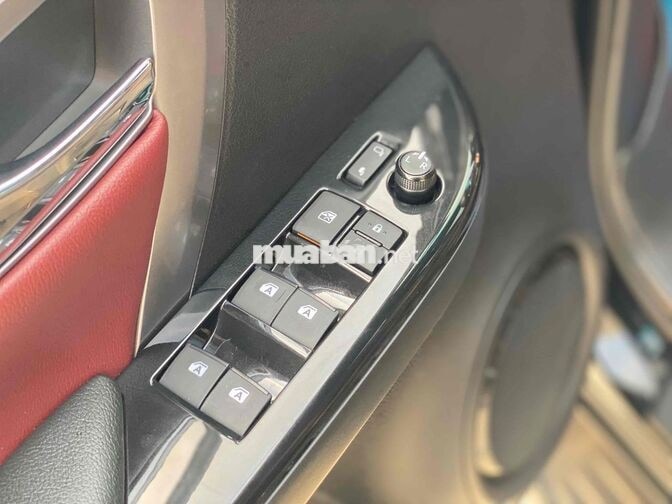 Toyota Fortuner Legender 2025 2.7V 4x4 AT Đen