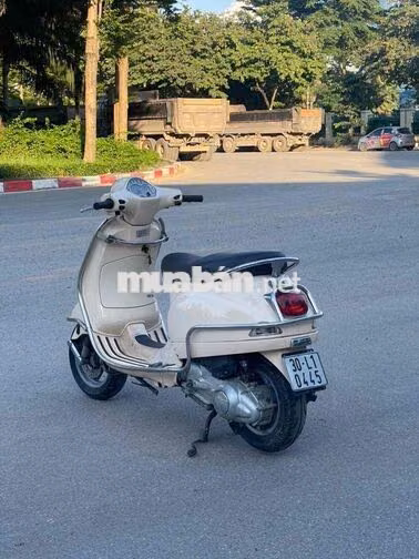 Piaggio Vespa LX 125 Kem