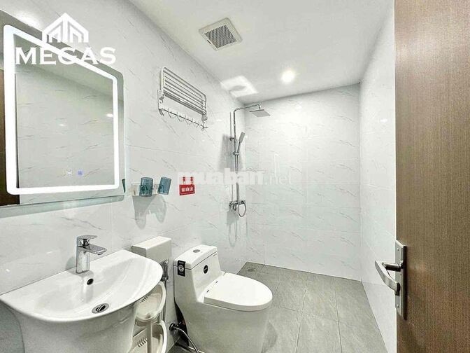 CHO THUÊ CĂN HỘ BAN CÔNG RỘNG 45M2 QUẬN 10 - GẦN CHỢ HỒ THỊ KỶ