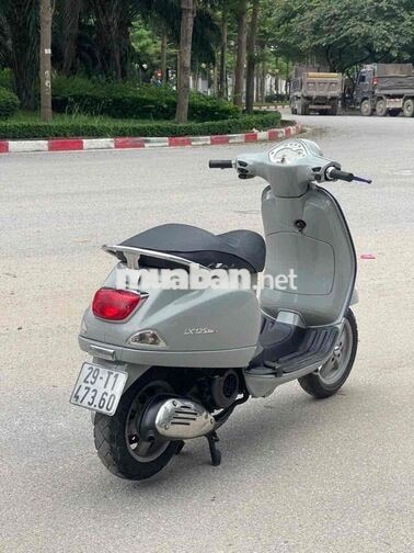 Piaggio Vespa 3vie Xám