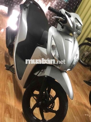 Honda Vision Fi ( bstp )chính chủ khoá smk màu Bạc