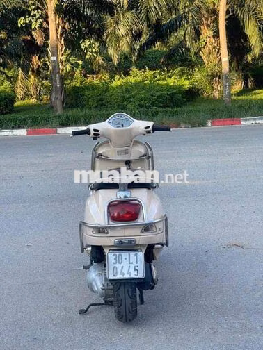 Piaggio Vespa LX 125 Kem