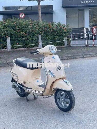 Piaggio Vespa LX 125 Kem