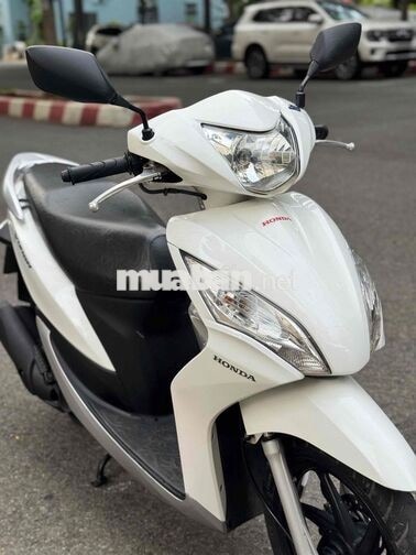 Honda Vision 2013 Trắng BSTP chính chủ nguyên zin