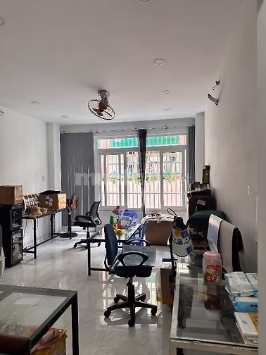 Chính chủ bán gấp nhà MT Nội Bộ Ngay Phan Đình Phùng 3 lầu sân thượng