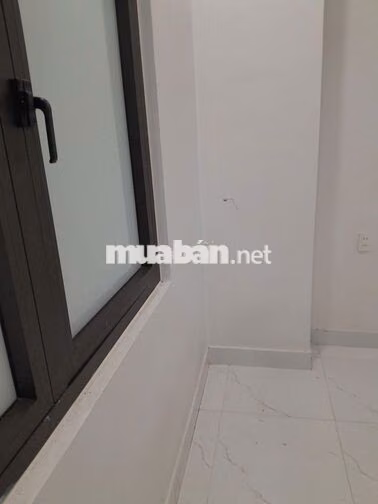 CHO THUÊ PHÒNG TRỌ ĐỐI DIỆN ĐẠI HỌC LUẬT GẦN VẠN PHÚC CITY