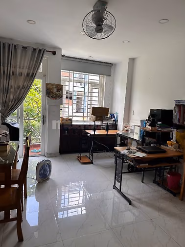 Chính chủ bán gấp nhà MT Nội Bộ Ngay Phan Đình Phùng 3 lầu sân thượng