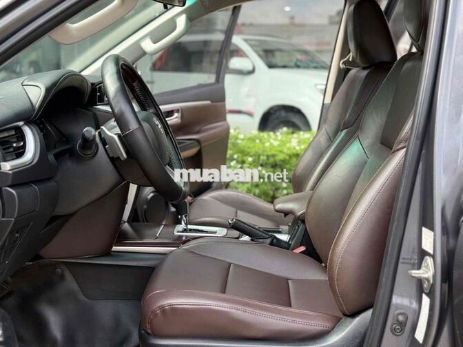 Toyota Fortuner 2017 Xám 138.000km