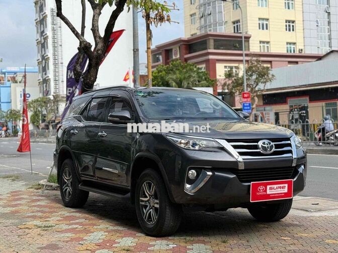 Toyota Fortuner 2017 Xám 138.000km