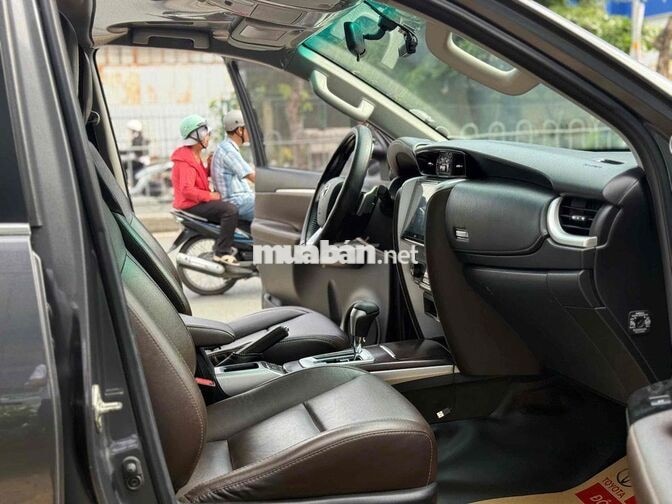 Toyota Fortuner 2017 Xám 138.000km