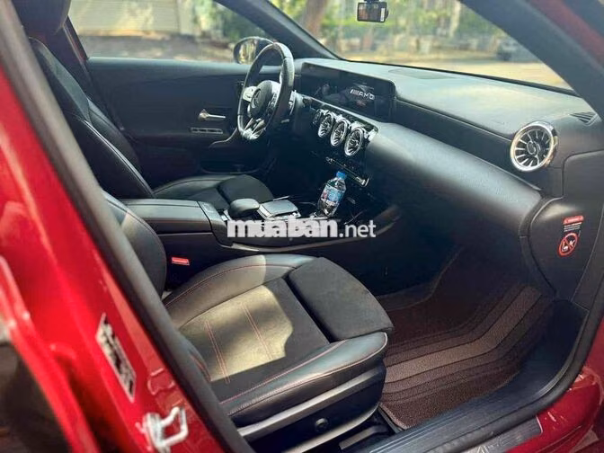Mercedes A35 AMG 4Matic 2025 Lướt 7.200km