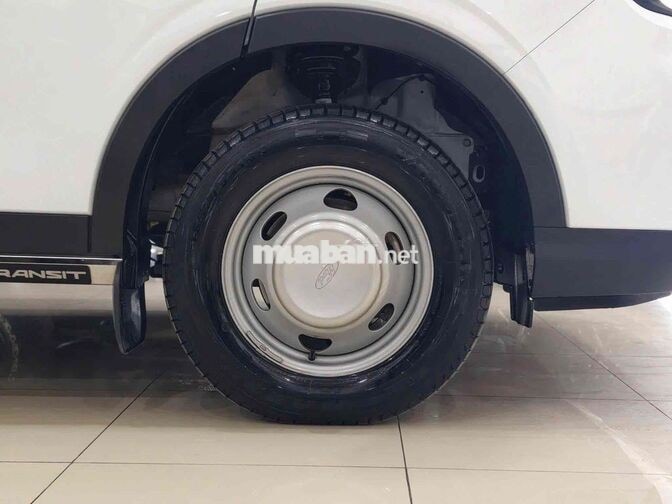 Ford Transit Premium 2025 Trắng 5.800km
