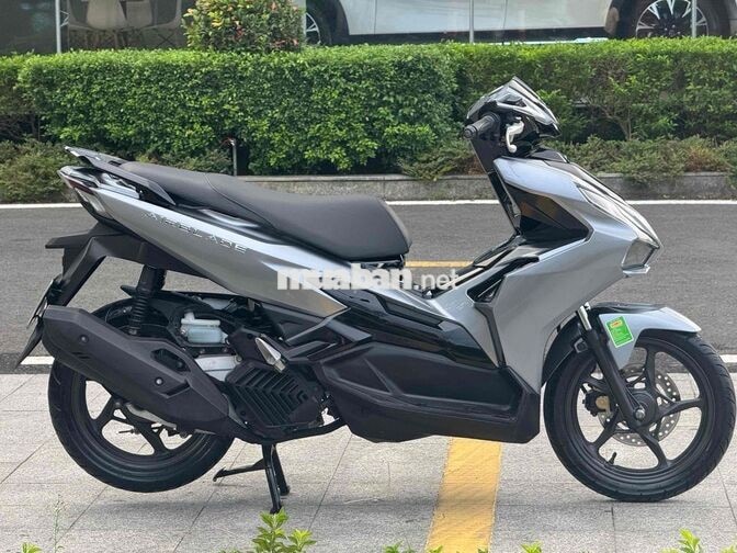 Honda Air Blade 2024 Bạc