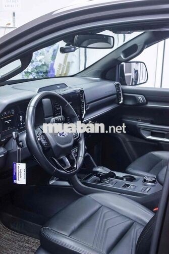 Ford Everest Titanium 4x4 2022 70.000km Nâu