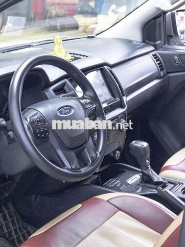 Ford Ranger XLS 4x2 AT 2019 Trắng 187.000km