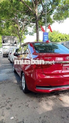Hyundai I10 Sedan 2018 Đỏ Tự động 5 chỗ