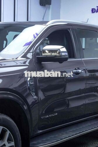 Ford Everest Titanium 4x4 2022 70.000km Nâu