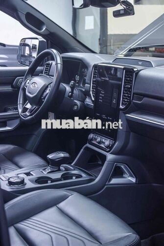 Ford Everest Titanium 4x4 2022 70.000km Nâu