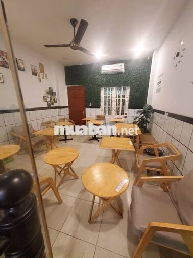 Mặt tiền 21 đường Số 27, đối diện BHX cách ĐH Công Thương 250m.