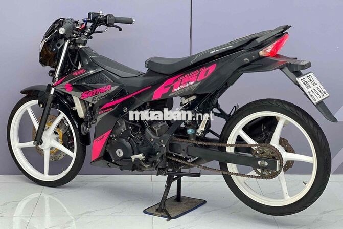Satria F150 2020 kiễng bst 9c nợ xấu trả 50% ạ