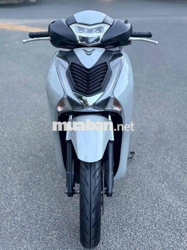 ❌Honda SH 2018 Xám xi măng biễn 43 chính chủ