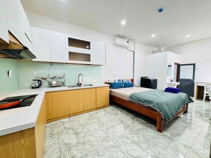 CHO THUÊ CĂN HỘ STUDIO BALCONY FULL TIỆN NGHI NGAY BẾN THÀNH CHỈ TỪ 6T