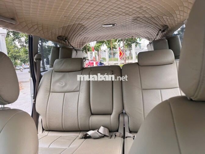 Toyota Innova 2.0G AT 2012 Bạc
