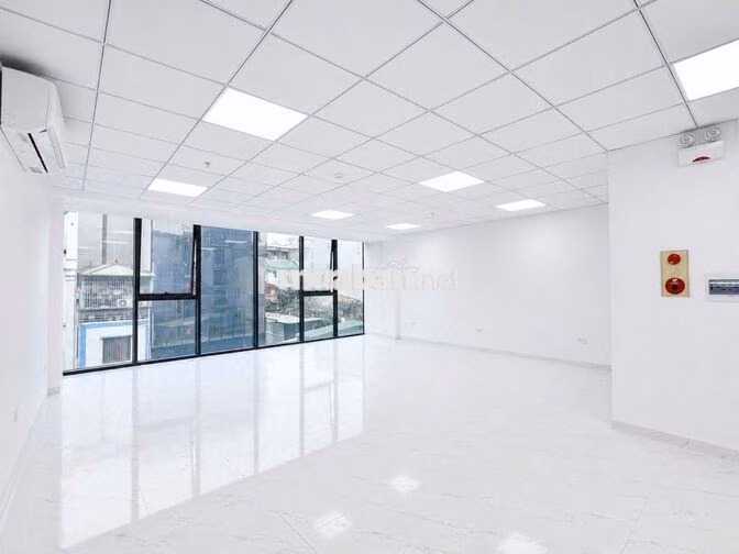 Chính chủ cho thuê sàn 100m2 mới 100% giá chỉ từ 17tr mặt phố Xã Đàn