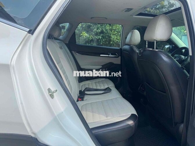 Kia Seltos Premium 1.4T 2022 Trắng 34.000 km