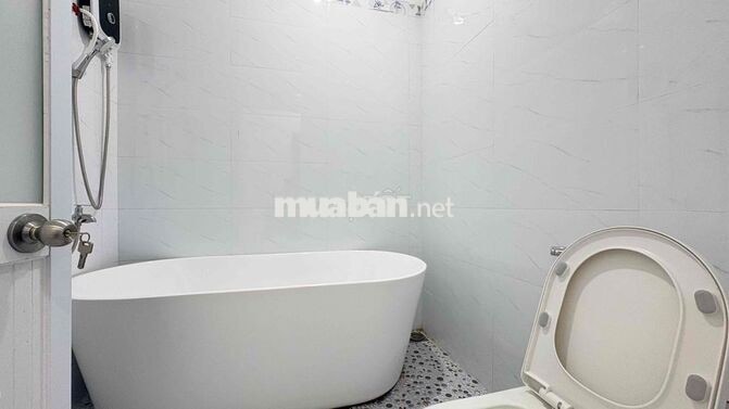 CHO THUÊ CĂN HỘ STUDIO BALCONY FULL TIỆN NGHI NGAY BẾN THÀNH CHỈ TỪ 6T